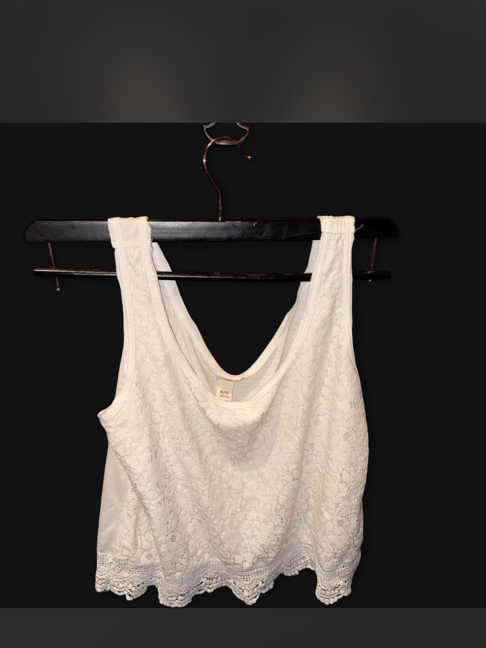 Mossimo Supply Co. White Lace Cropped Tank